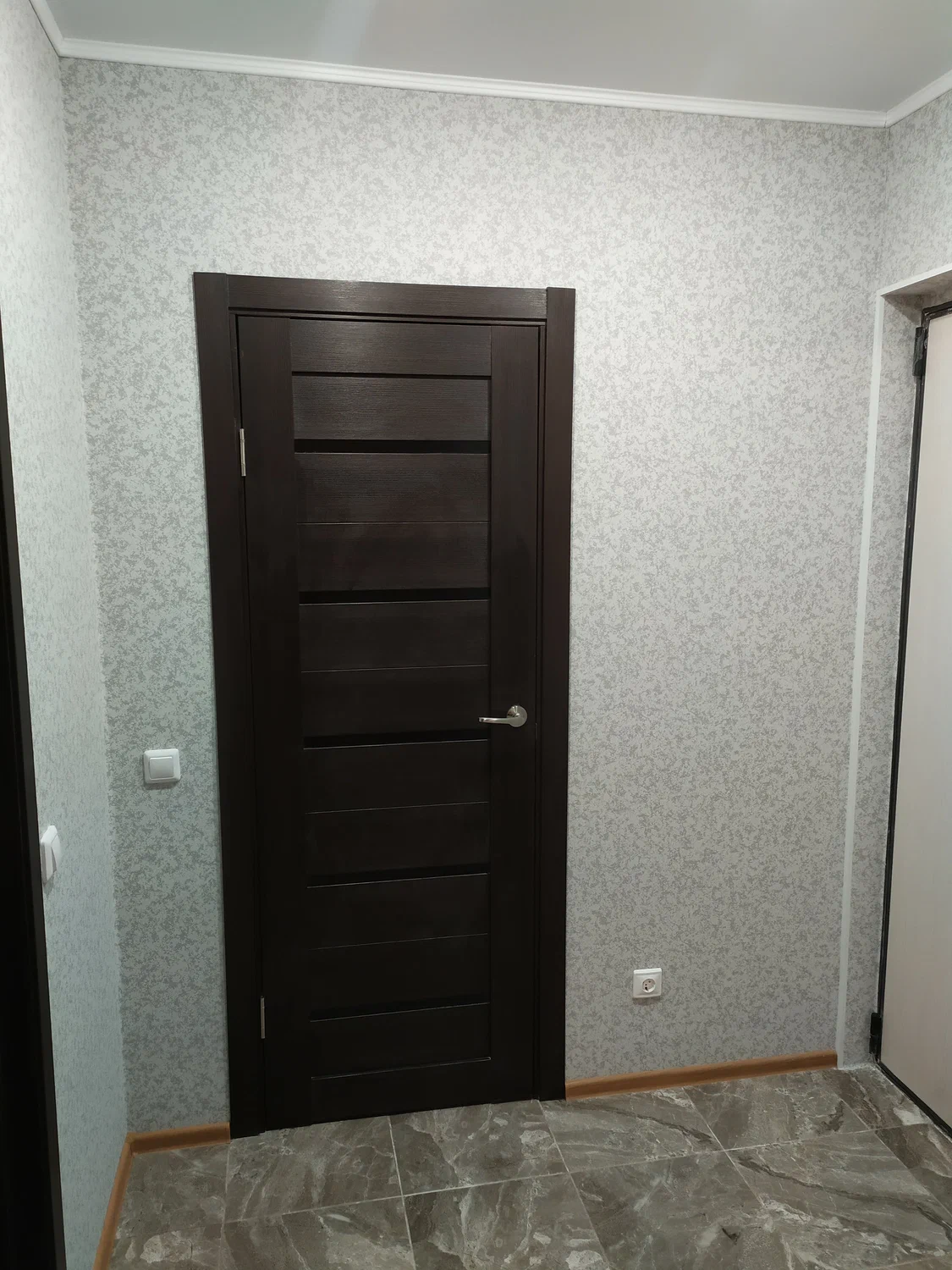 Ремонт в прихожей.